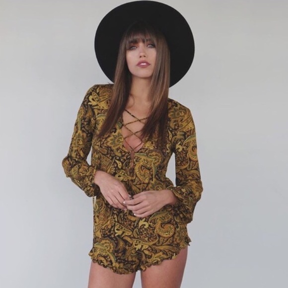 PrettyLittleThing Pants - Multi print romper PrettyLittleThing Pants - Multi print romper